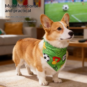 Meilleures ventes transfrontalières d'accessoires pour animaux de compagnie : Bandana pour animaux de compagnie à thème football, serviette anti-bave, accessoires pour animaux de compagnie toutes saisons, design décontracté - Product Image 3