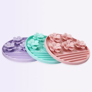 Cross-border New Silicone Pet Claw Flower Double-layer Licking <b>Mat</b> Non-slip Anti-choking Slow-feeding Pad Dogs Food Bowl Suction - Product Image 1