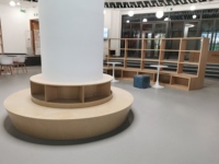 Armoire de rangement multi-scènes en composite résistant à l'humidité avec séparateur incurvé, étagère de bibliothèque et miroir
