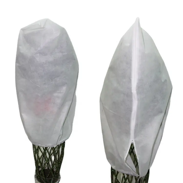 Frost and uv protection plant cover winter covers fleece 100% pp non woven fabric roll