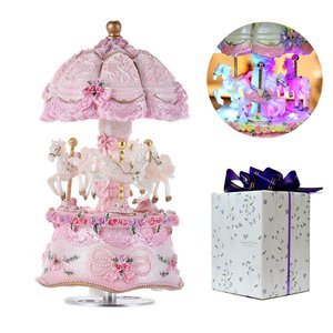 Caja <span class=keywords><strong>de</strong></span> música para carrusel luz LED <span class=keywords><strong>de</strong></span> cambio <span class=keywords><strong>de</strong></span> Color <span class=keywords><strong>de</strong></span> lujo, carrusel giratorio luminoso <span class=keywords><strong>de</strong></span> 3 caballos, caja <span class=keywords><strong>de</strong></span> música para caballo, melodía que te lleva desde Cas - Product Image 1