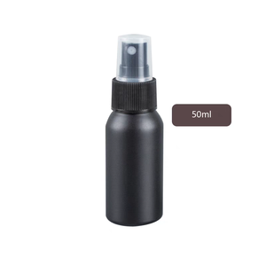Bouteille de <span class=keywords><strong>parfum</strong></span> en <span class=keywords><strong>a</strong></span>érosol en aluminium noir mat de 100ml 250ml 500ml avec <span class=keywords><strong>pompe</strong></span> de pulvérisation de brouillard de soins personnels - Product Image 2