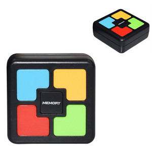 Macchina <span class=keywords><strong>per</strong></span> <span class=keywords><strong>Giochi</strong></span> <span class=keywords><strong>di</strong></span> <span class=keywords><strong>Memoria</strong></span> Educativa con Luci e Suoni, Gioco Interattivo <span class=keywords><strong>per</strong></span> l'Allenamento della <span class=keywords><strong>Memoria</strong></span>, Giocattoli Divertenti <span class=keywords><strong>per</strong></span> <span class=keywords><strong>Bambini</strong></span> - Product Image 4