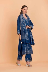 Trajes de invierno Dilkash de la mejor calidad para mujer, elegantes, cálidos y de primera calidad, disponibles a precio de exportación. - Product Image 2