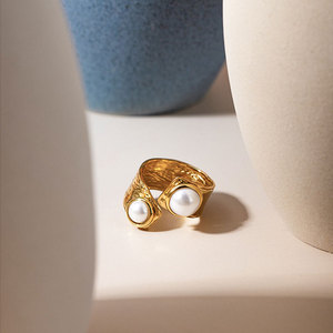 แหวนแฟชั่นมุกน้ำจืดแท้สำหรับผู้หญิง ชุบทองคำแท้ 14k 18k ไม่หมอง คงทน ผลิตจากสแตนเลสสตีล 316L - Product Image 2