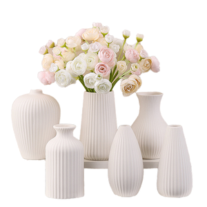 Vase de table en céramique rayé blanc style nordique, pour fleurs séchées, résistant aux rayures, cuit à haute température (1300 degrés), glaçure opaque - Product Image 1