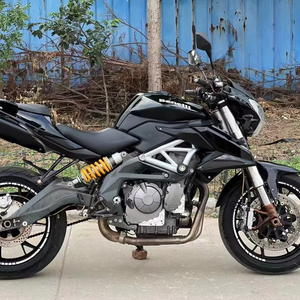 Moto da strada ad accelerazione rapida con quattro cilindri Benelli 600CC di seconda mano - Product Image 4