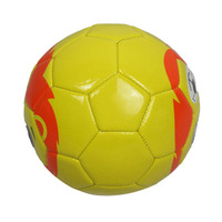 Produits pour bébés, ballon de football miniature en mousse EVA souple jaune éducatif, léger, en cuir, pour enfants