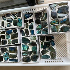 <span class=keywords><strong>Pierre</strong></span> de palmier en labradorite de haute qualité, forme libre, boîte, <span class=keywords><strong>sculpture</strong></span> de <span class=keywords><strong>pierre</strong></span> précieuse naturelle <span class=keywords><strong>bleue</strong></span> irisée pour ornement de bureau et de maison - Product Image 6