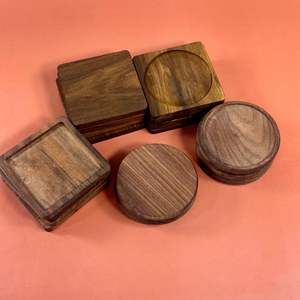 <span class=keywords><strong>Sous</strong></span>-verre rond classique <span class=keywords><strong>en</strong></span> bambou et support pour boissons avec dos <span class=keywords><strong>en</strong></span> liège, finition vernie, épaisseur personnalisable, design rustique écologique - Product Image 2