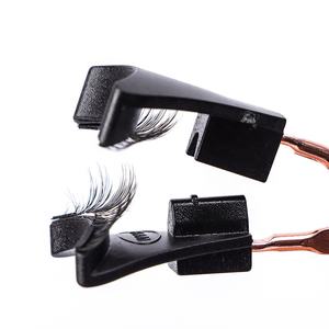 Kit d'outils d'applicateur de <span class=keywords><strong>cils</strong></span> magnétiques Quantum, <span class=keywords><strong>pince</strong></span> à <span class=keywords><strong>cils</strong></span> magnétiques sans colle, ensemble de <span class=keywords><strong>cils</strong></span> avec 2 paires de <span class=keywords><strong>faux</strong></span> <span class=keywords><strong>cils</strong></span> magnétiques - Product Image 3