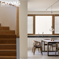 Fenêtres en aluminium et bois personnalisées SAYYAS avec triple vitrage haute performance, joints EPDM, isolation thermique et résistance aux intempéries