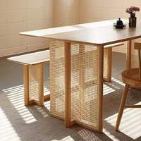 Ensemble de table et chaises de salle à manger modernes multifonctionnelles en bois massif et rotin tressé, écologiques et durables, pour maison d'hôtes, café, restaurant