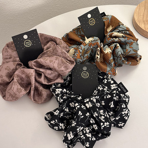 2025 juego <span class=keywords><strong>de</strong></span> lazos para el cabello <span class=keywords><strong>de</strong></span> satén coreano, accesorios para el cabello con estampado Floral Rosa polvoriento, elegantes bandas para el cabello voluminosas para mujeres - Product Image 1