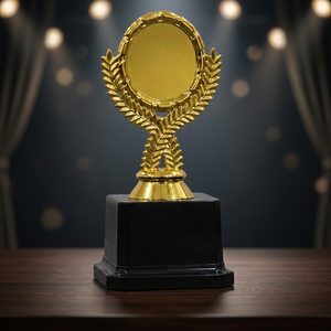 Elegante Medalla de Plástico con Fundición y Grabado Personalizado para Reconocimiento Empresarial, Premios de Liderazgo y Excelencia Laboral - Product Image 1