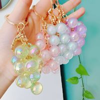 Schattig acryl UV-geprint bubbel-jelly druiven sleutelhanger realistische fruit hanger auto sleutel tas charme