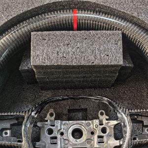 Volante de Fibra de Carbono de Alta Calidad para <span class=keywords><strong>Honda</strong></span> Civic 11.ª Generación Si Type <span class=keywords><strong>R</strong></span> Ek G8 FE Accord Yingshipai 6.ª Generación CR-V - Product Image 5
