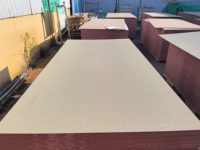 Placage de bouleau double face HPL/mélamine contreplaqué stratifié résistant à l'eau pour meubles 18mm de qualité meuble 1220X2440mm