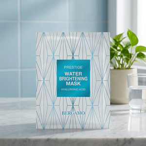 Masque facial à l'acide hyaluronique éclaircissant Bergamo Prestige Water Vitamin C and Herbal Infused Cotton Sheet Mask - Product Image 2