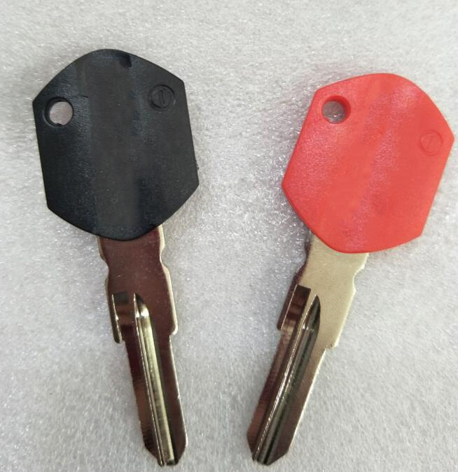 Clé Vierge Noire Non Coupée Pour KTM Duke 200 300 390 - Base Métal Résistante, à Faire Tailler
