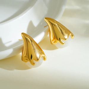 Boucles d'oreilles minimalistes en acier inoxydable 304 plaqué or 18 carats, avec résine en forme de goutte d'eau, électroplaquées, style décontracté et simple pour femmes - Product Image 4