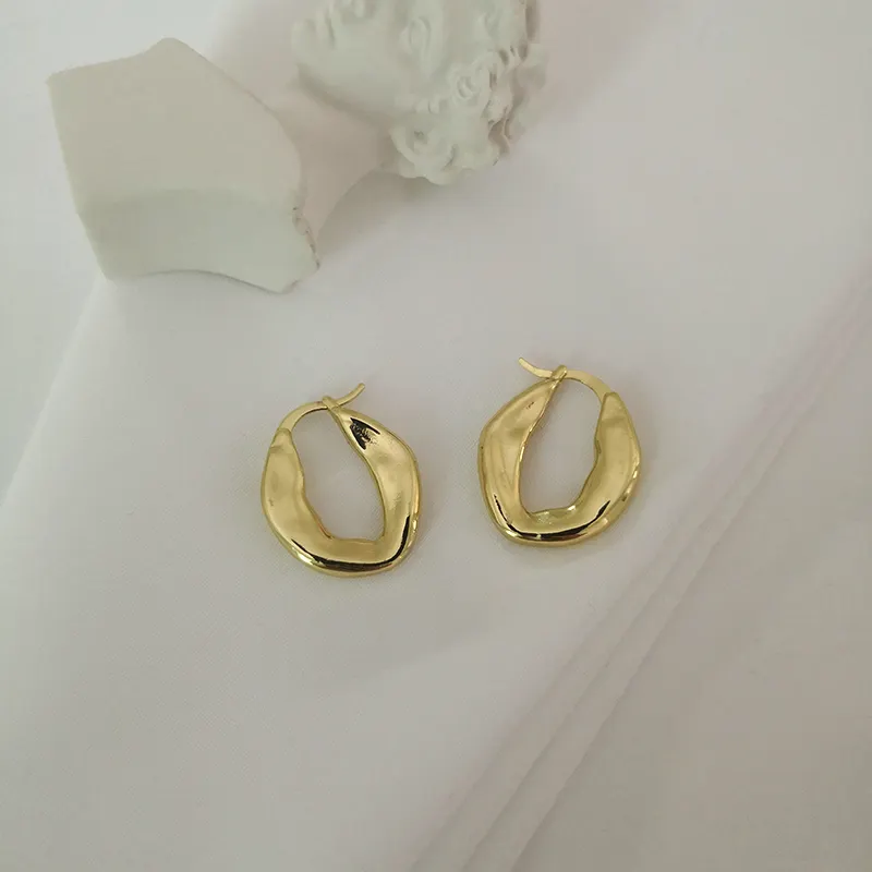 Ассиметричные однотонные золотые серьги-кольца, маленькие толстые серьги-кольца, простые Стильные серьги, крупные ювелирные изделия, оптовая продажа
