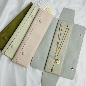 Pochette en microfibre personnalisée avec logo, petit étui à bijoux en velours imprimé, enveloppe à rabat pour collier, prix abordable - Product Image 3