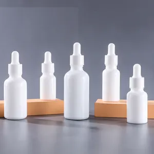 Özel Logo 5ml/10ml/15ml/20ml/30ml/50ml/100ml katı beyaz cam damlalık şişe uçucu yağ kozmetik Serum damlalık şişe