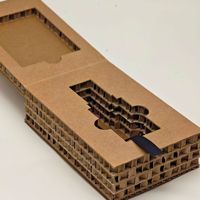 Scatola Regalo in Carta Kraft a Nido d'Ape, Confezione Regalo Ecologica e Biodegradabile Stile Libro