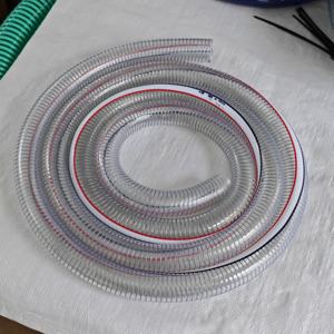 Tuyau de refoulement d'eau en PVC renforcé léger et durable avec armature en fil d'acier, 10 bars, 100 m, pour la lutte contre les inondations NEOM - Product Image 1