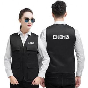 เสื้อกั๊กคาร์โก้หลายกระเป๋าพร้อมโลโก้สั่งทำพิเศษ สำหรับฤดูร้อน เหมาะสำหรับการเดินป่า นักข่าว ถ่ายภาพ ตั้งแคมป์ ทำงาน และตกปลา - Product Image 2