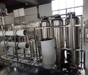 Máquina purificadora de agua comercial Ro equipo de proceso de tratamiento de agua