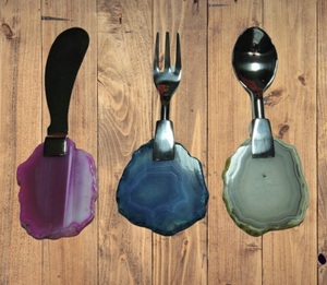 Ensemble de couverts en acier avec manche en agate multicolore, cuillère, fourchette, couteau - Product Image 3