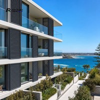 Persianas fijas de aluminio PVDF para apartamentos junto al mar, sistema de sombreado externo anticorrosión, Qualicoat Seaside