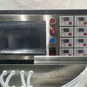 Machines de remplissage et de bouchage entièrement automatiques à 8 têtes pour parfums, cosmétiques, produits de soin de la peau, boissons alcoolisées, jus, gloss à lèvres, laque pour cheveux - Product Image 3