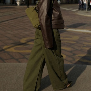 Veste Oversize en Similicuir OEM, Tenue Décontractée avec Logo, Fabricant pour Femmes et Hommes, Pièce Unique - Product Image 4