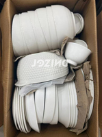 Prix de gros, mélange de bols, tasses, soucoupes, plats, assiettes en céramique blanche, carton en stock, prix bas, vaisselle