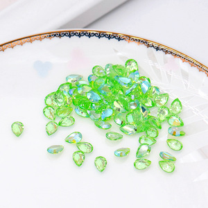 Strass en résine AB en forme de goutte d'eau 5x7mm à dos plat, décorations irisées pour nail art - Product Image 3
