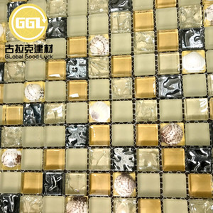 <span class=keywords><strong>Mini</strong></span> Mosaicos Cuadrados de Vidrio Dorado y Metal Plateado para Decoración de Interiores de Hoteles, Penthouses, Galerías y Espacios Comerciales - Product Image 6