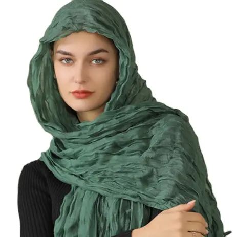 2023 جديد تصميم الأزياء القطن فسكوزي مطوي فقاعة الشيفون التجعيد الحجاب وشاح الرأس للنساء المسلمات