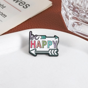 Be Happy Flèche Broche Épingles En Émail Creative Positive Détorate Broches En Métal Sac À Dos Revers Badge Bijoux Cadeaux pour Enfants Amis - Product Image 6