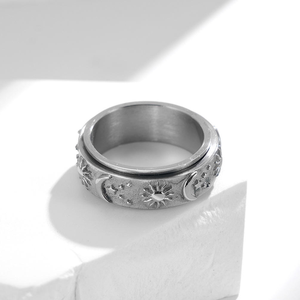 Tempusort Gioielli all'Ingrosso, Anelli in Acciaio Inossidabile Rotanti 8MM Stile Bohémien con Design Stella, Luna e Sole per Uomo e Donna - Product Image 6