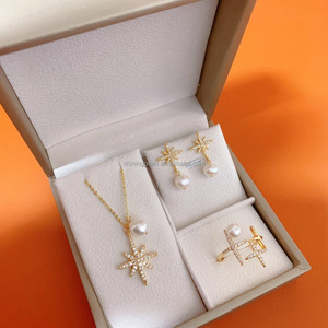 Coffret cadeau 6 perles: collier boucles d'oreilles bague 14K GF Vermeil perles d'eau douce boîte de velours de luxe, trio de bijoux de qualité supérieure pour cadeau - Product Image 1
