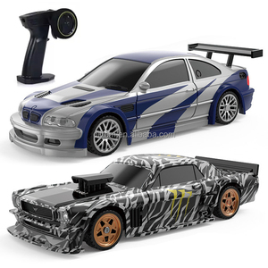 Voiture télécommandée, 1-32 2.4G Voiture de Course RC 20 km-h Haute Vitesse LED lumière RC