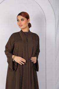 Abaya Premium Nida con Frente Abierto, Adornos Hechos a Mano, Elegante y Modesta, Fabricante de Emiratos Árabes Unidos - Product Image 3