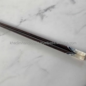 ตะเกียบไม้ทำมือขัดเงา สไตล์ญี่ปุ่น สำหรับซูชิ บะหมี่ ข้าว - Product Image 1