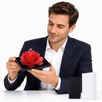 Boîte à bijoux double pour bagues Saint-Valentin, personnalisable, pour demande en mariage, avec fleur éternelle, vente en gros