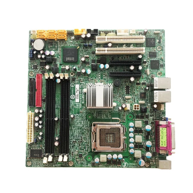 GIGABYTE GA-5YASV-RH the Intel 3200 + Intel ICH9R Chipset, Compatible with the LGA775 Interface of the Intel Xeon 3000 Processor