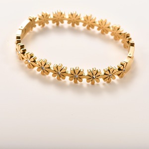 Bracelet en acier inoxydable motif marguerite mignon, plaqué or rose/or/argent, avec zircone cubique, étanche et inaltérable, idéal comme cadeau - Product Image 4