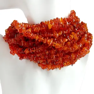 Pietre preziose di pietre preziose arancioni ambrate a forma libera per la creazione di gioielli e la tessitura di perline - Product Image 1